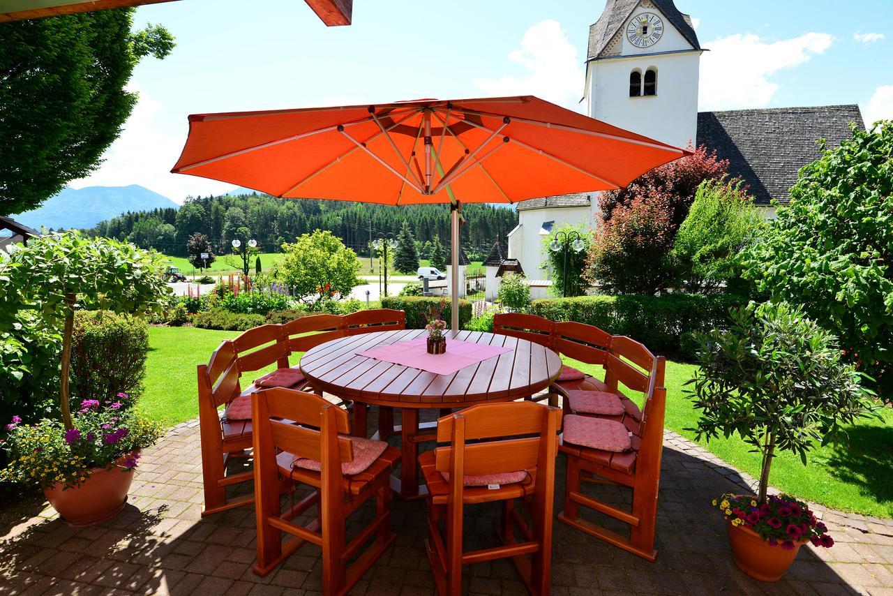 Отель Gasthaus-Gostisce-Trattoria Ogris Ludmannsdorf Экстерьер фото